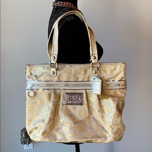 Authentic Coach Poppy Art Glam Bag 15865